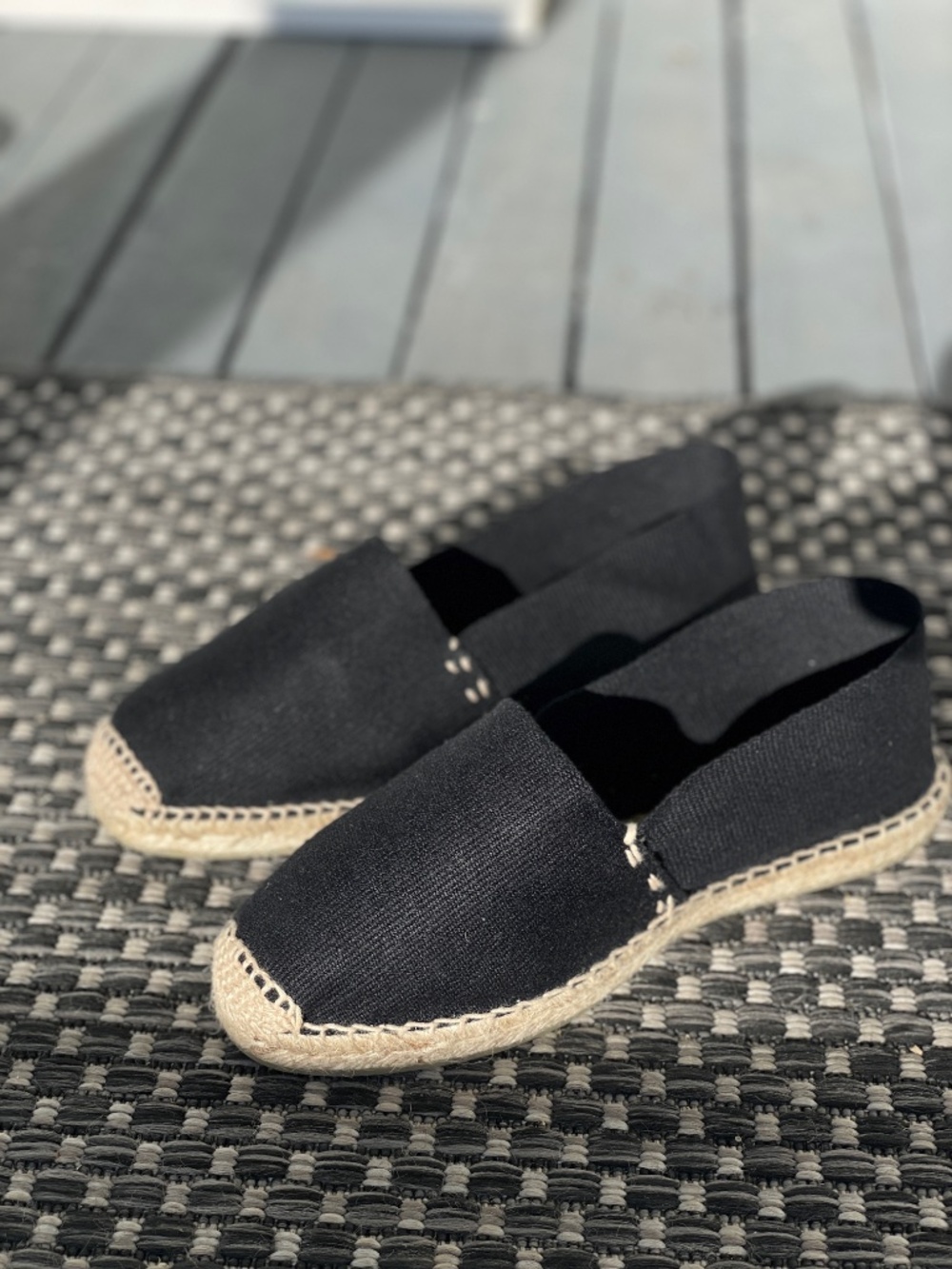 Black Espadrille Slip-On Women’s Shoe FROM SPAIN - Picture 2 of 3